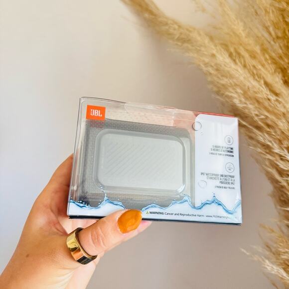 NEW JBL Black Go 3 Portable Wireless Bluetooth Speaker Waterproof Loop Handle - Picture 8 of 12